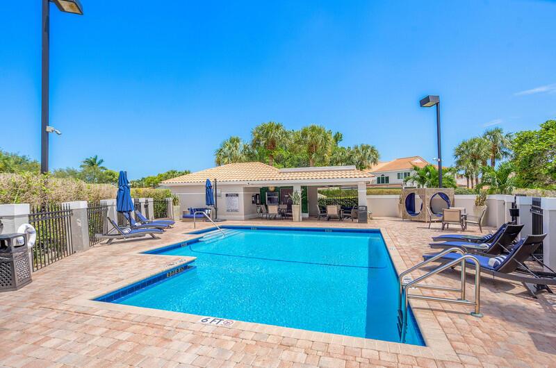 REFLECTIONS/MISSION BAY - Residential Lease