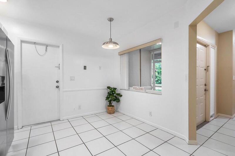 REFLECTIONS/MISSION BAY - Residential Lease