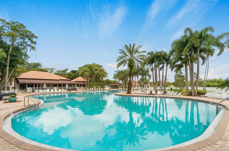 REFLECTIONS/MISSION BAY - Residential Lease