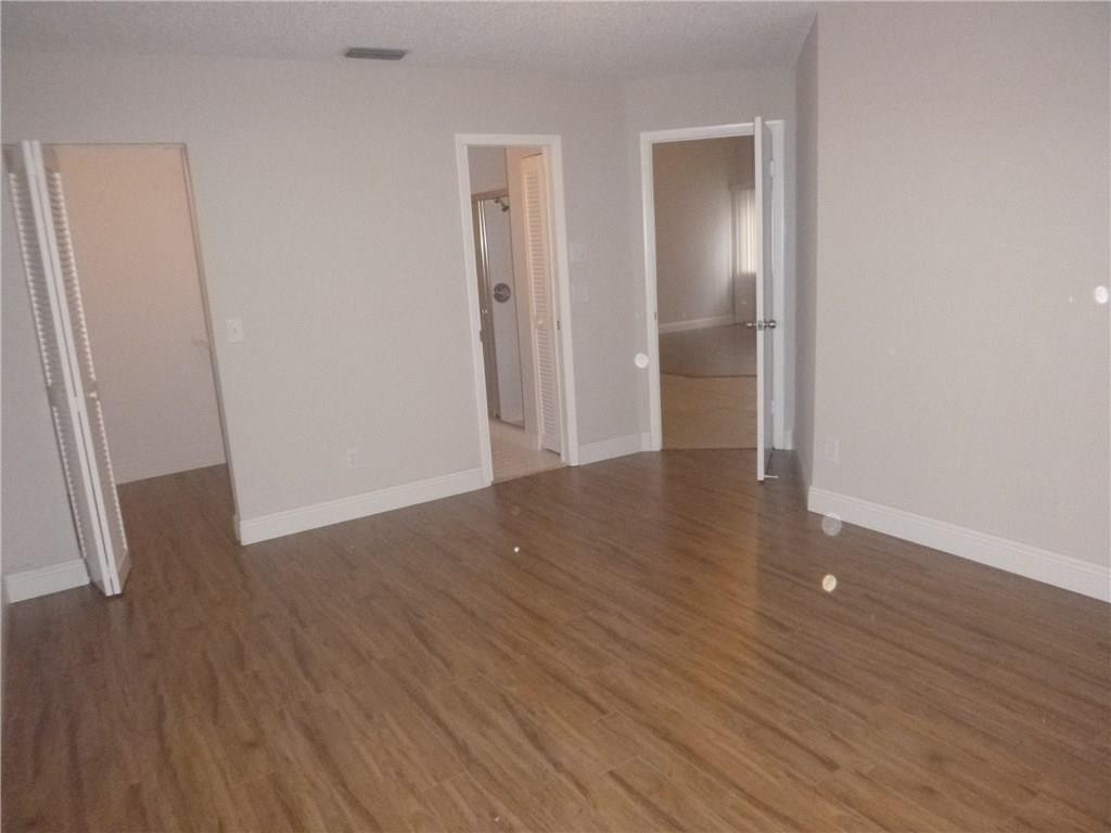 WOODBRIDGE AT PEMB LAKES - Residential