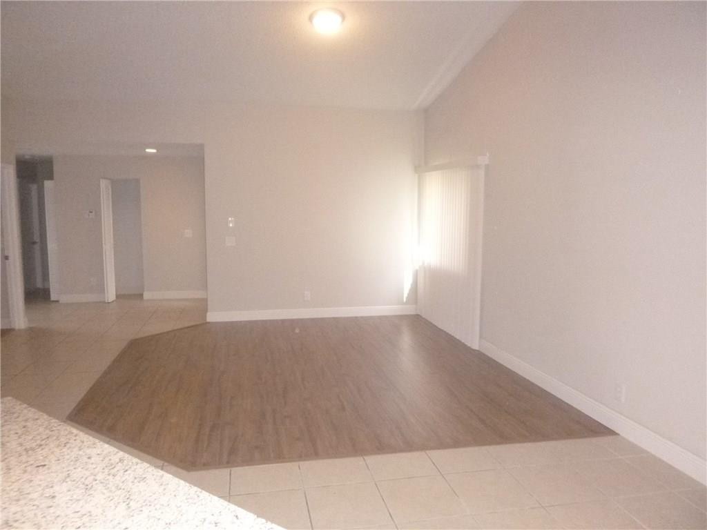 WOODBRIDGE AT PEMB LAKES - Residential