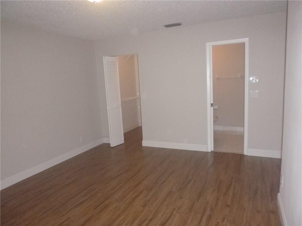 WOODBRIDGE AT PEMB LAKES - Residential