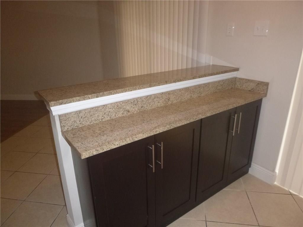 WOODBRIDGE AT PEMB LAKES - Residential