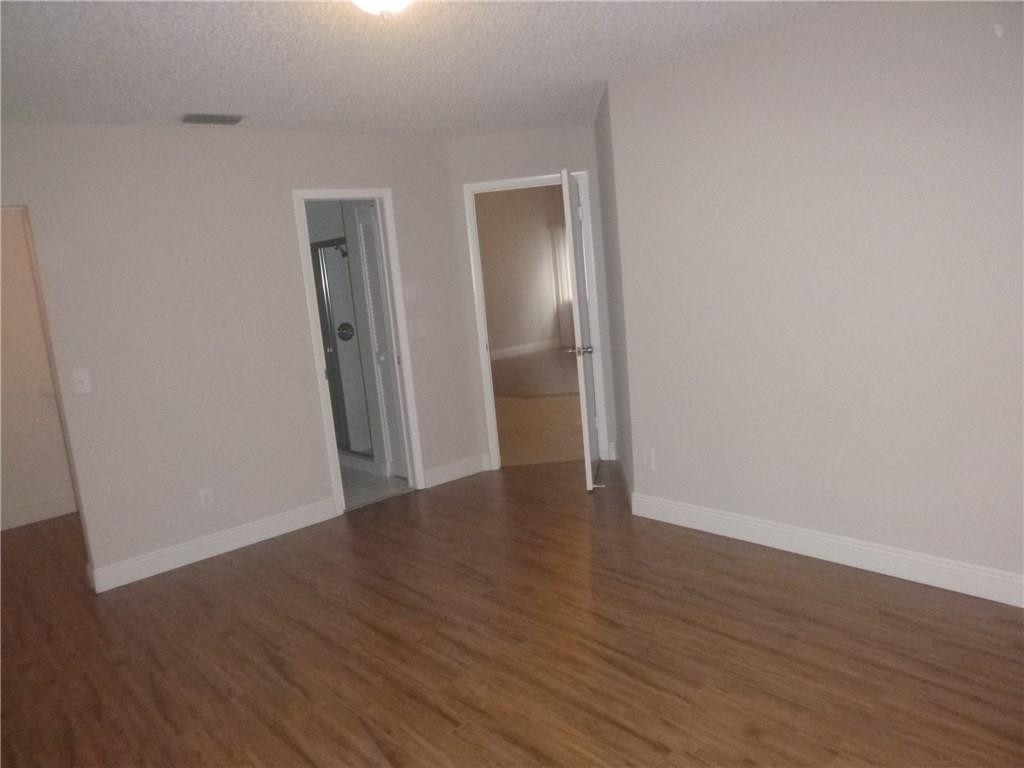 WOODBRIDGE AT PEMB LAKES - Residential