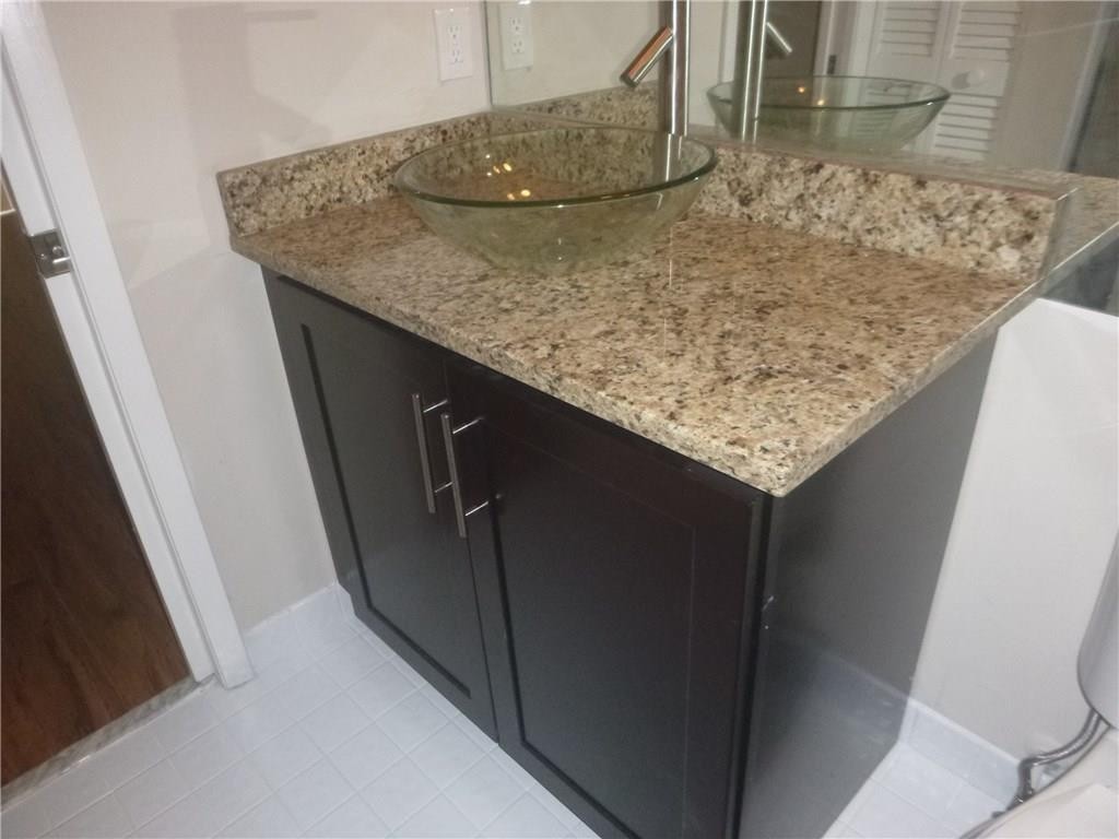 WOODBRIDGE AT PEMB LAKES - Residential