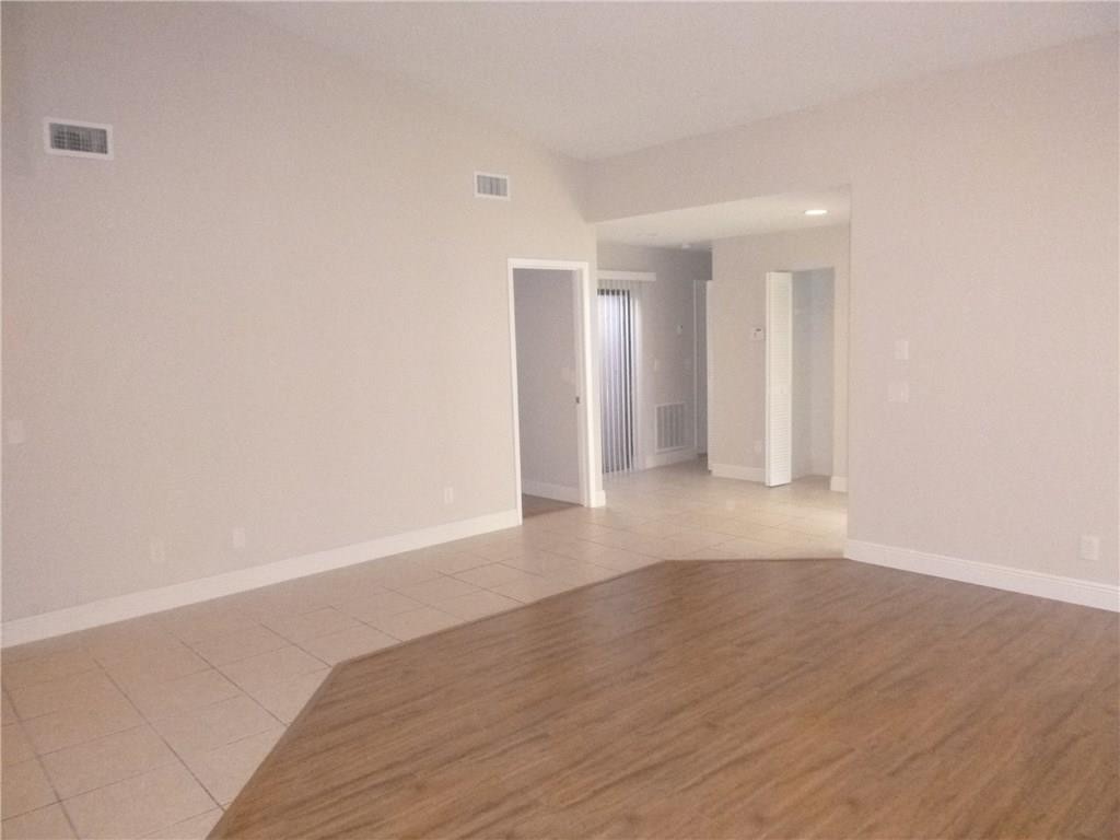 WOODBRIDGE AT PEMB LAKES - Residential