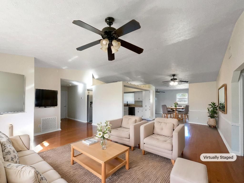 Photo of 566 NW Sagamore Terrace, Port Saint Lucie, FL 34983 (MLS # R11072401)