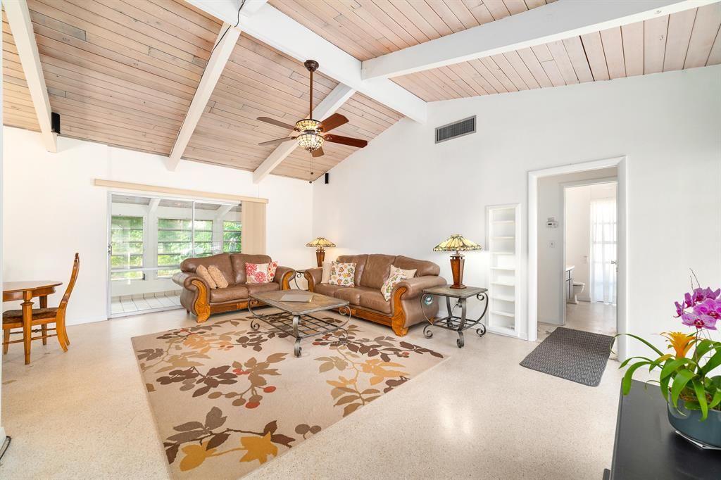 Photo of 413 Michigan Place, West Palm Beach, FL 33409 (MLS # R10758303)