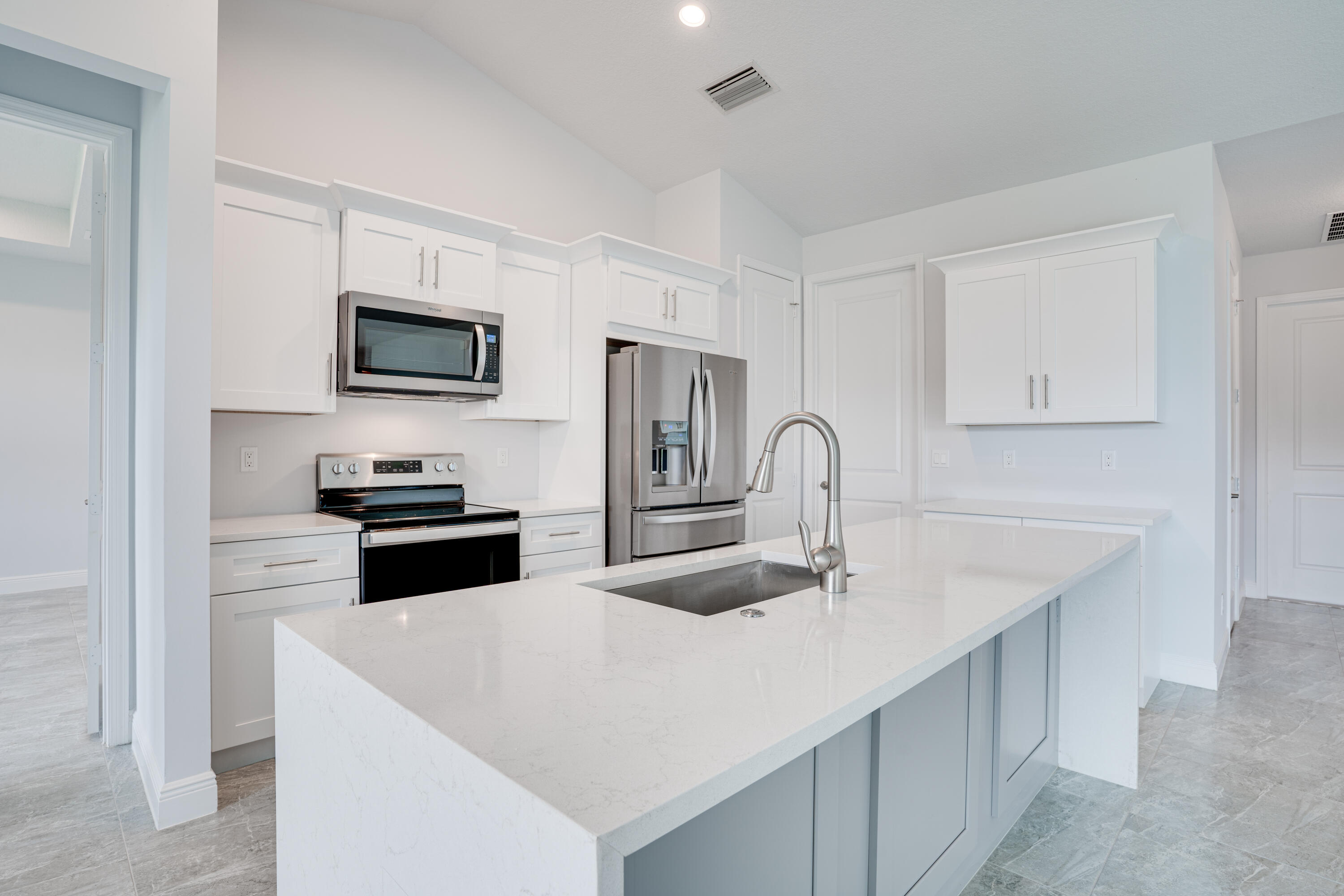 SAWGRASS LAKES PHASE 3A - Residential