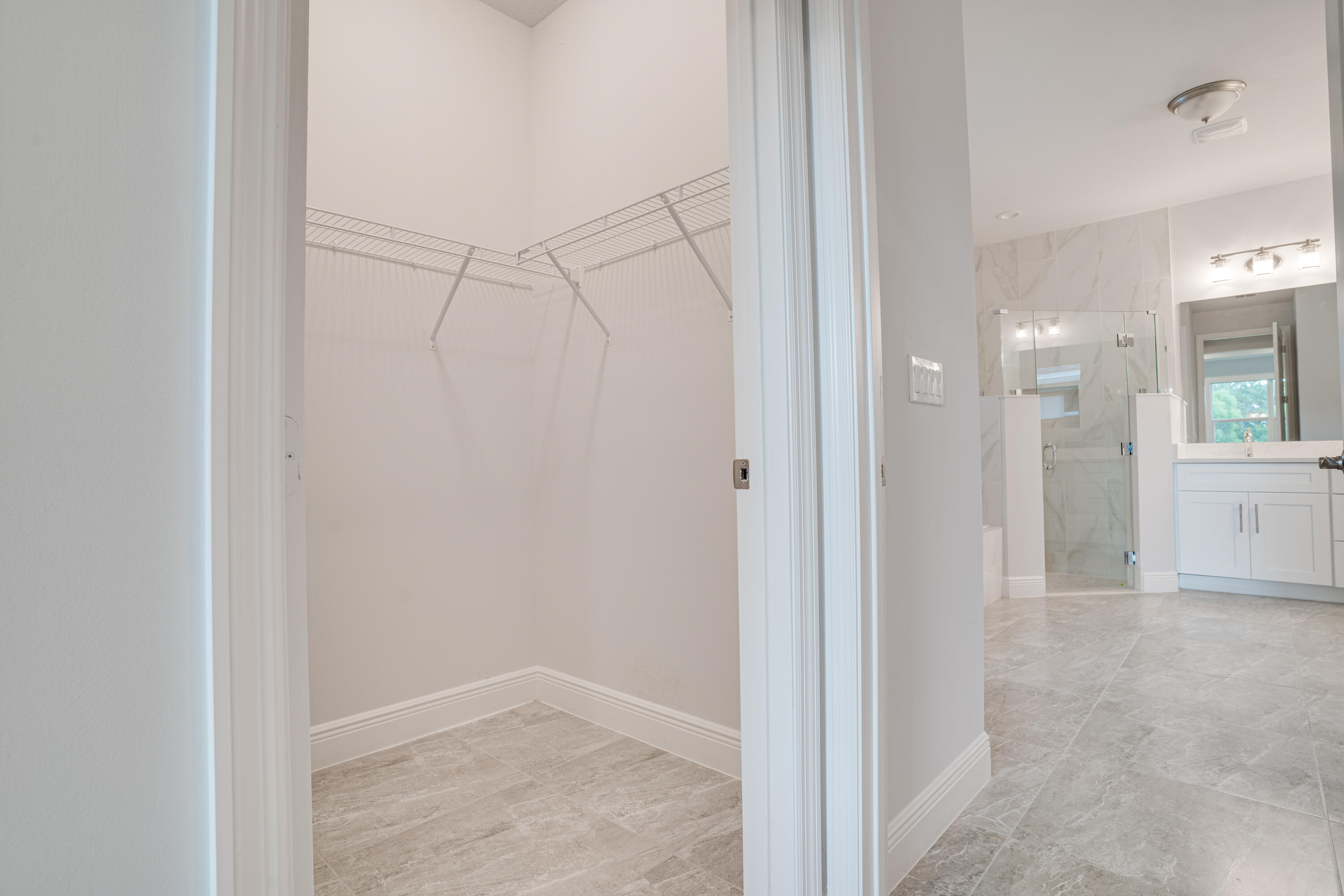 SAWGRASS LAKES PHASE 3A - Residential