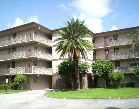 5275 NW 10th Ct Plantation FL 33313