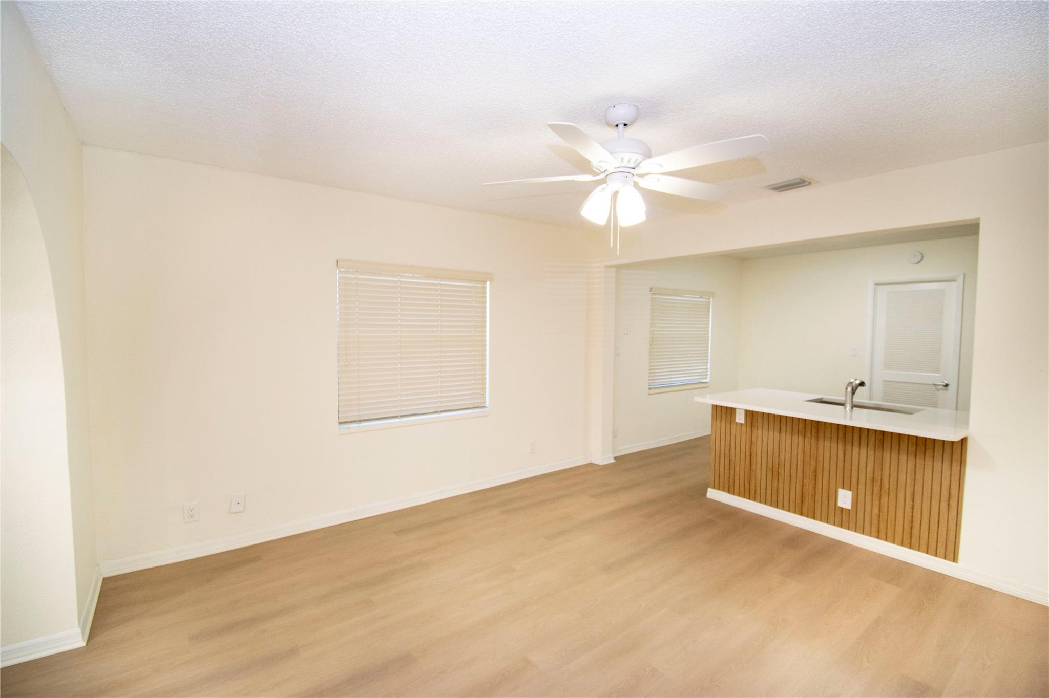 Hollywood - Residential Lease