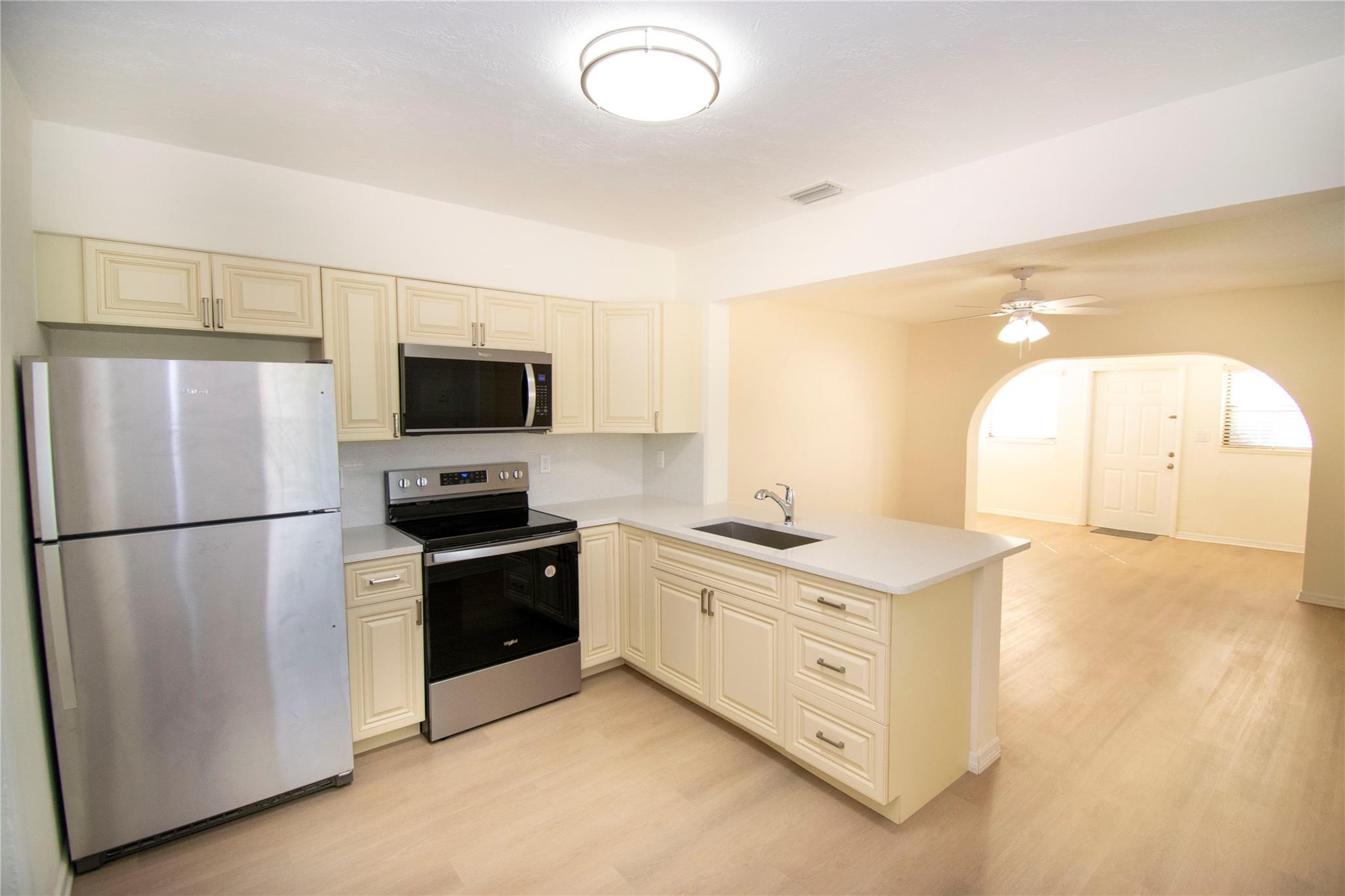 Hollywood - Residential Lease