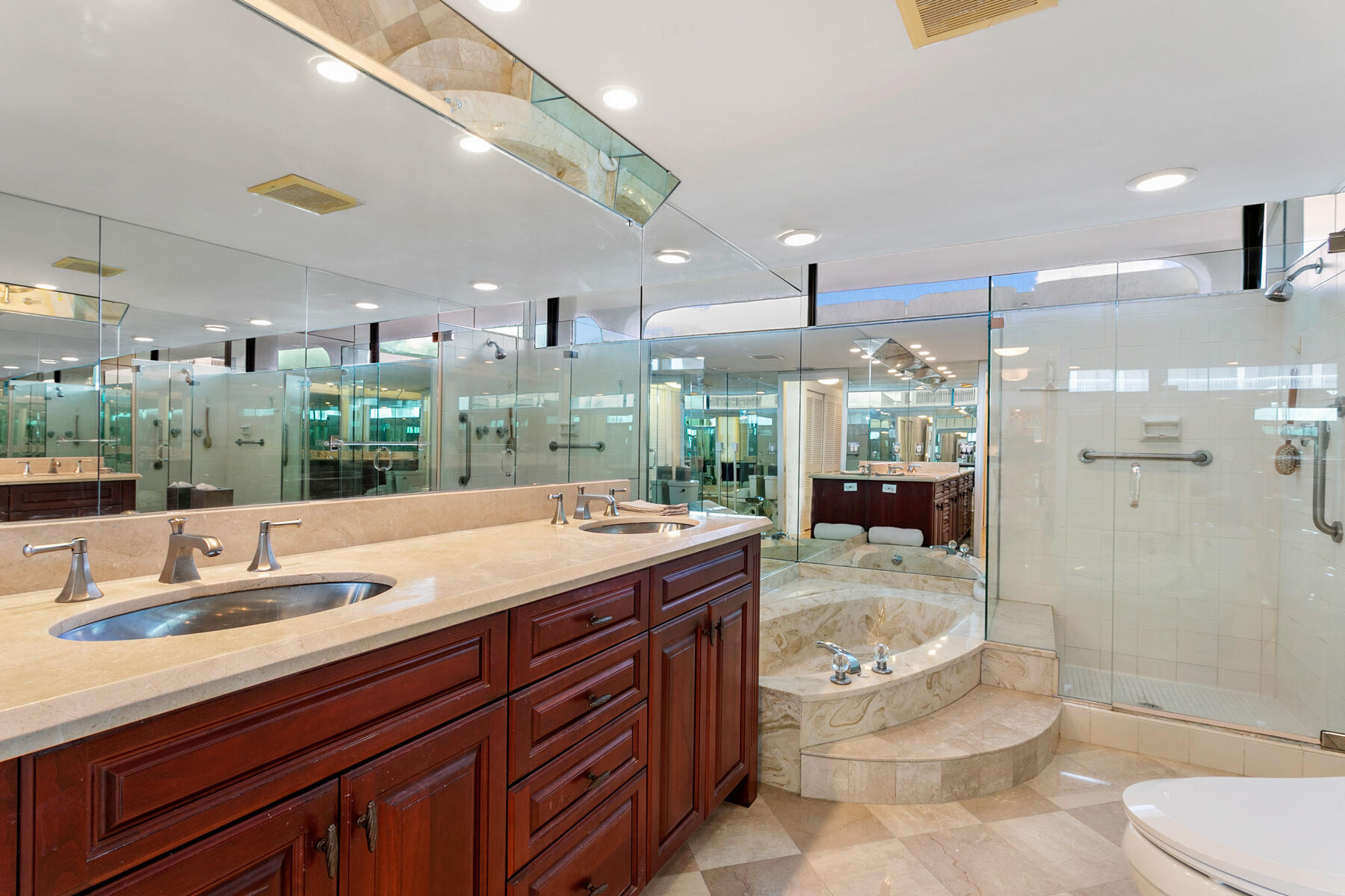 2600 Building - Residential