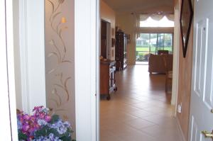 Valencia Isles - Residential