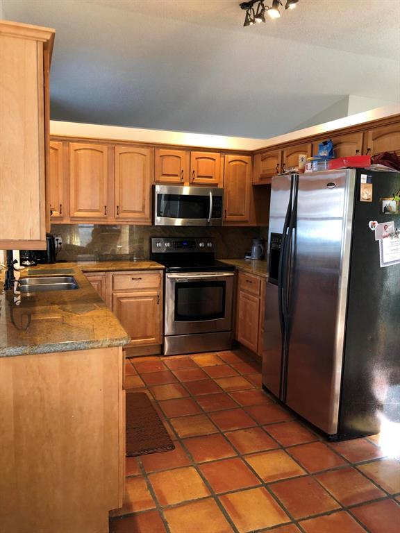 COUNTRY LANDING SEC 3 - Residential