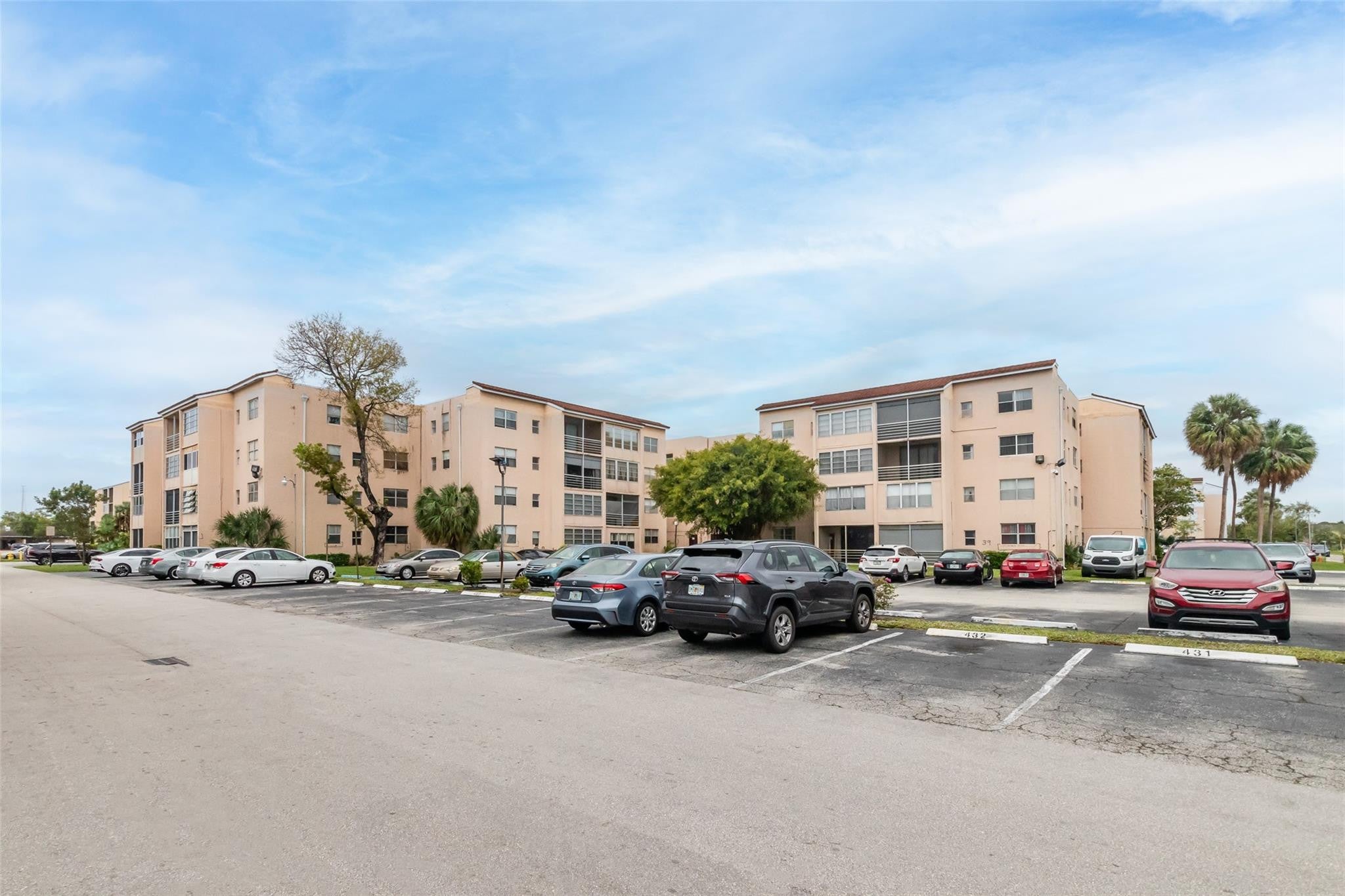 2840 Somerset Drive