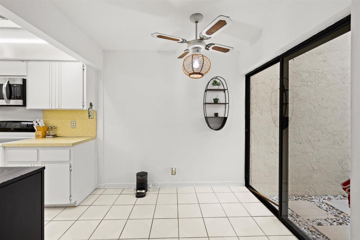 TIBURON I PH III - Residential