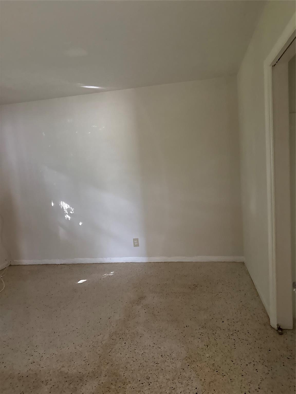 Miami Gardens Estates 22- - Residential Lease