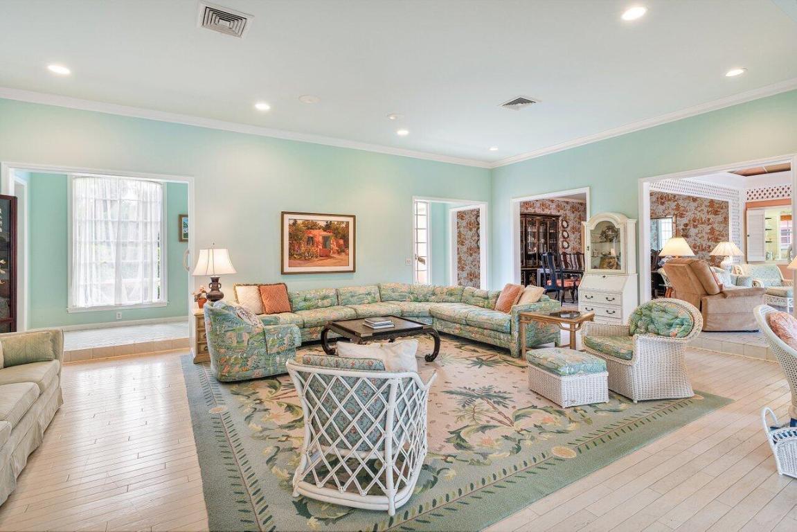 JUPITER ISLAND - Residential