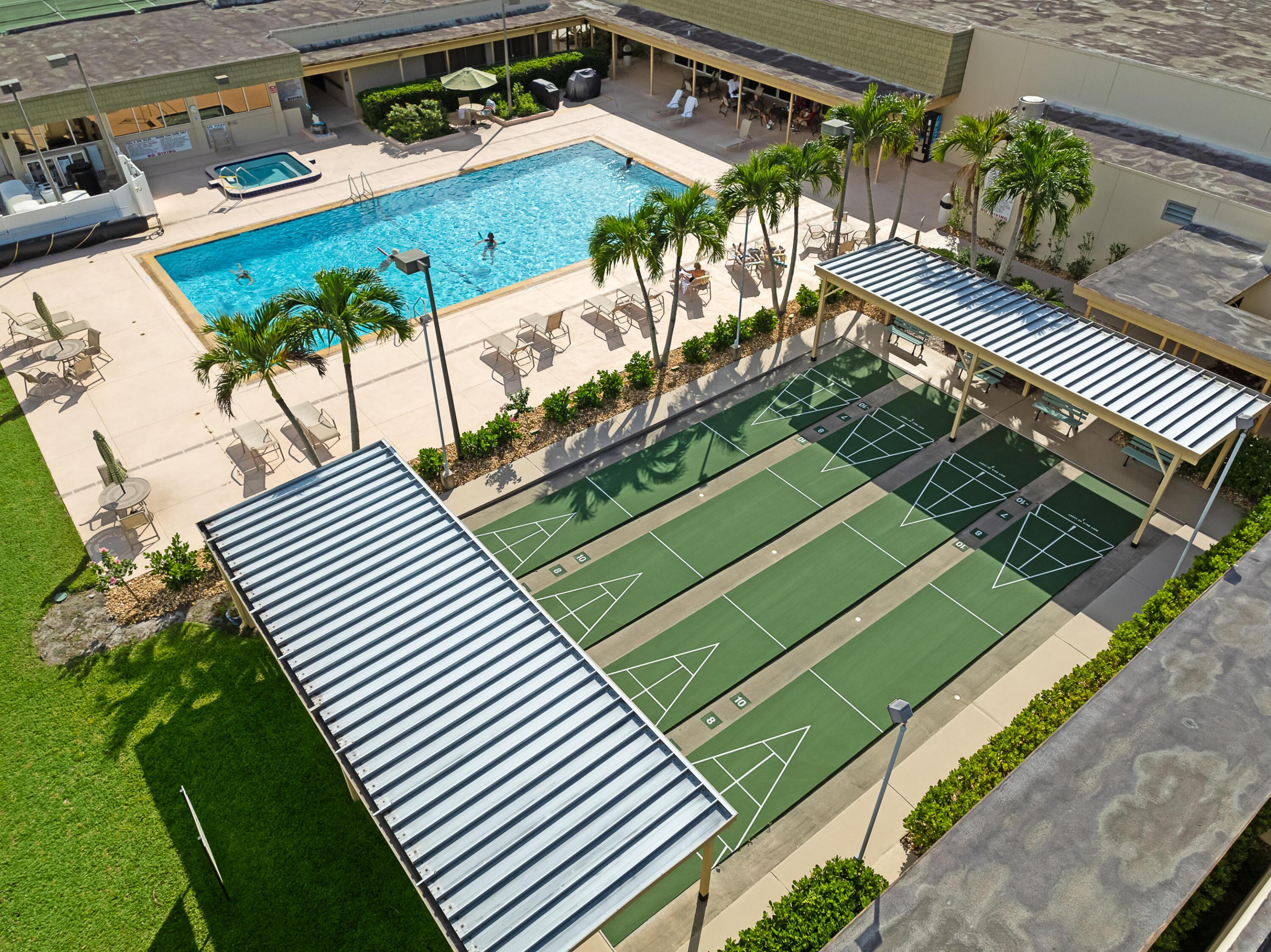 VISTA GARDENS F/K/A VISTA ROYALE GARDENS - Residential