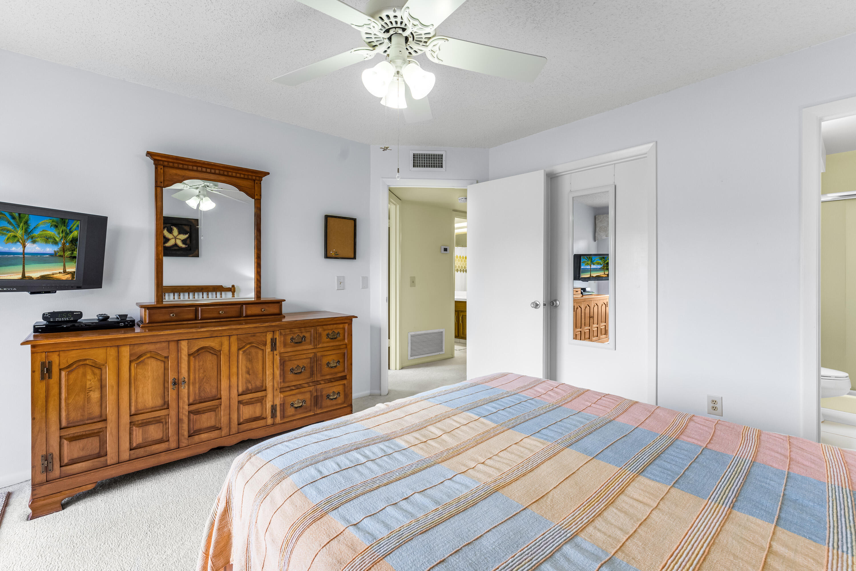 VISTA GARDENS F/K/A VISTA ROYALE GARDENS - Residential