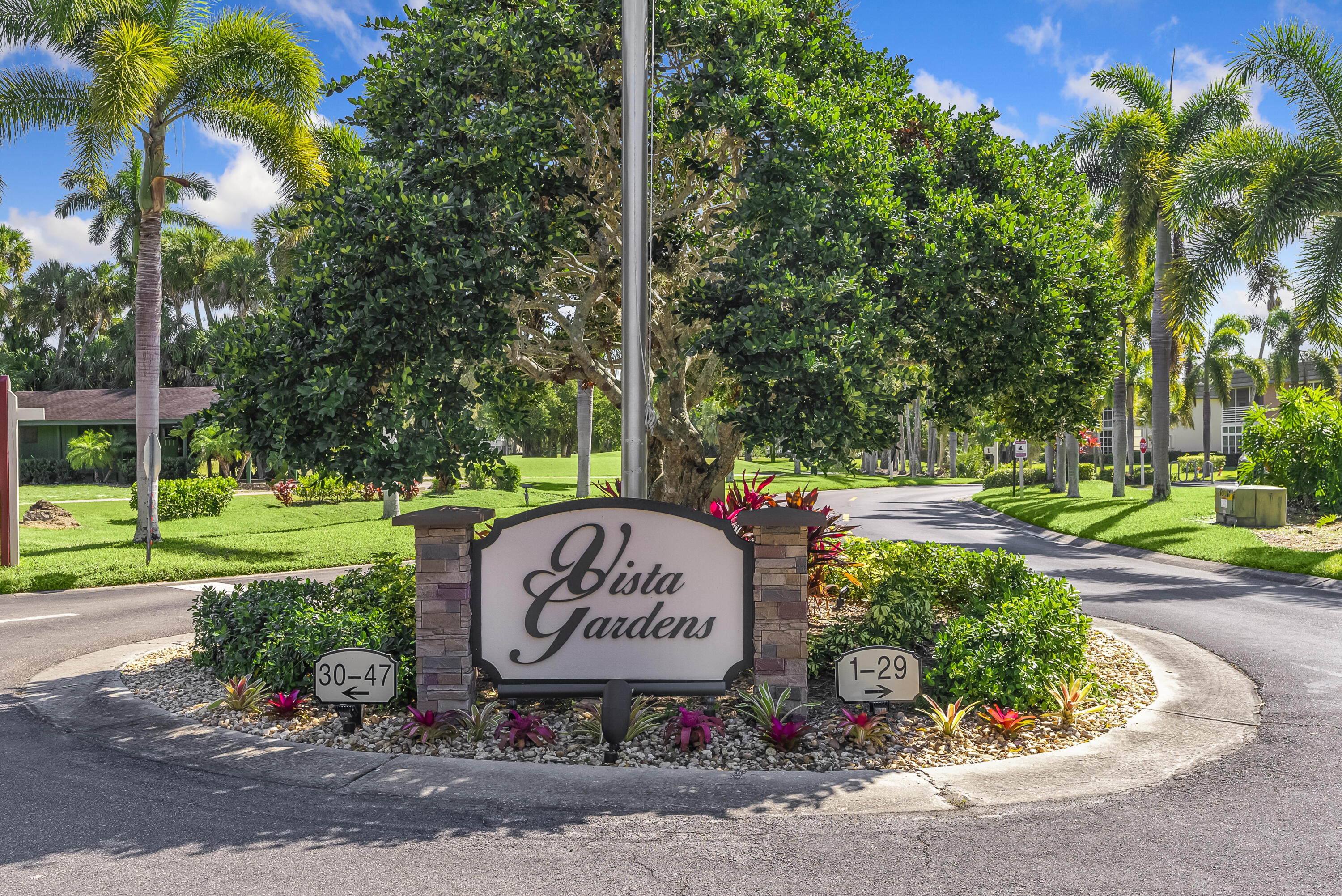 VISTA GARDENS F/K/A VISTA ROYALE GARDENS - Residential