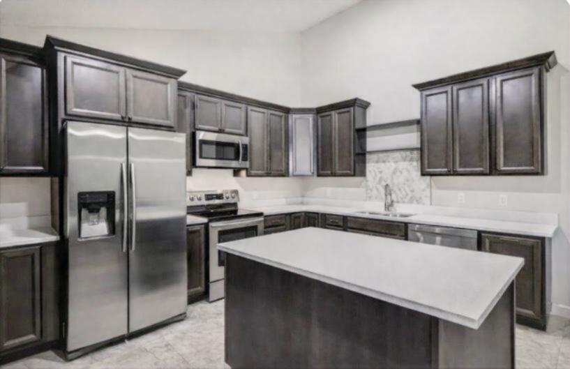 WESTWOOD GARDENS 3 - Residential