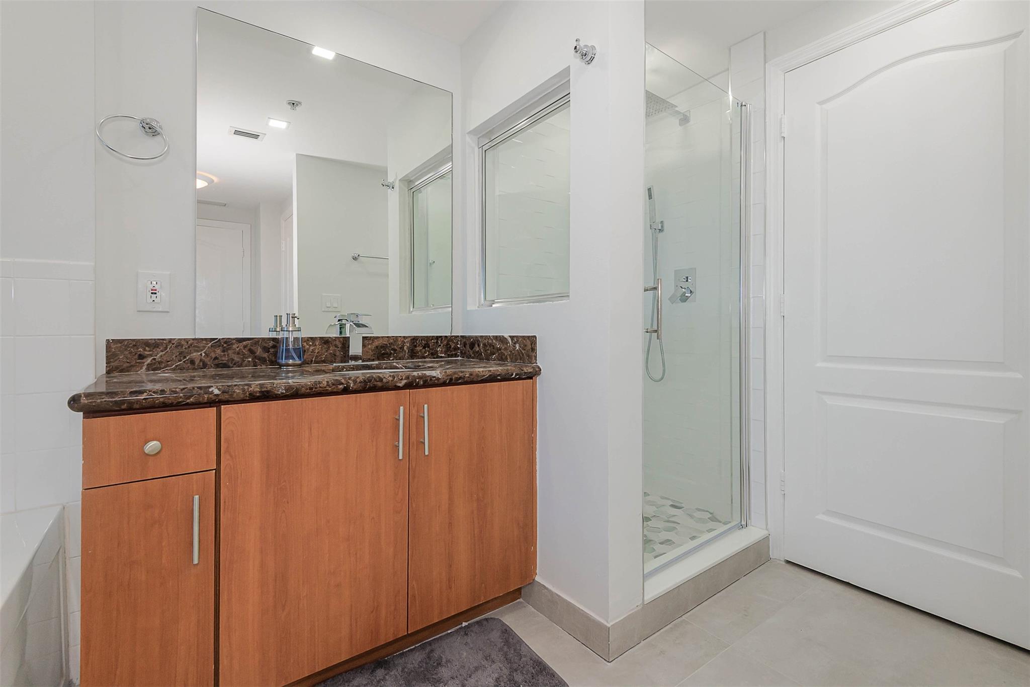 Waverly At Las Olas Condo - Residential Lease