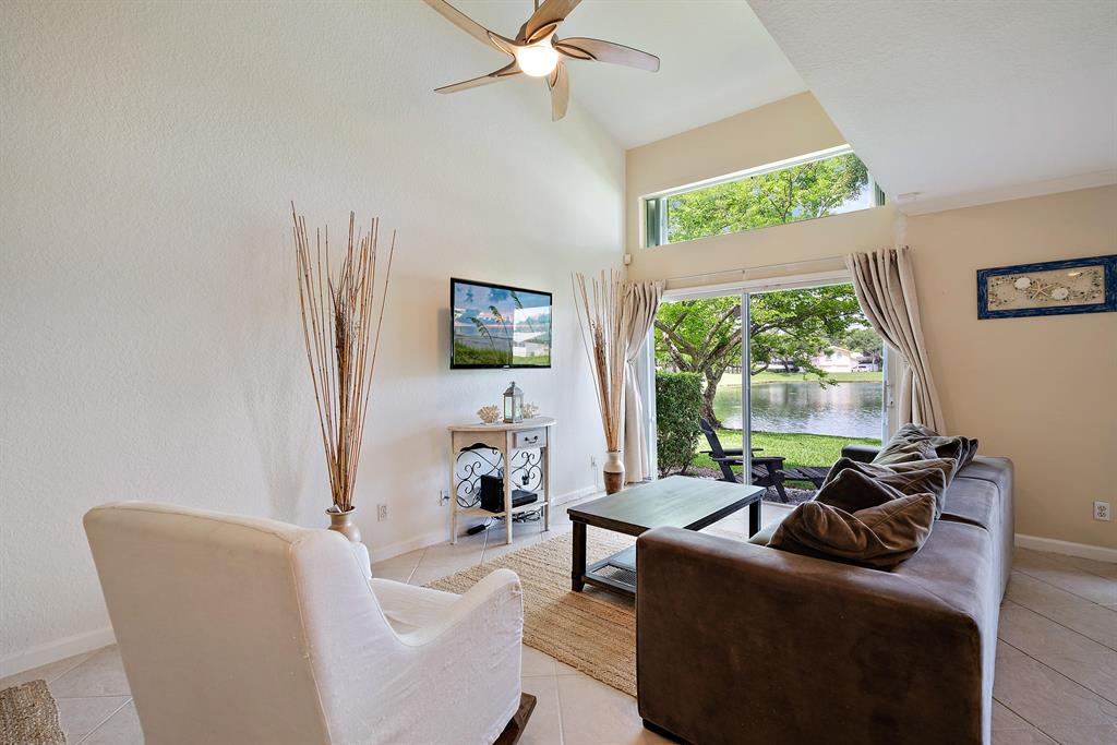 Westwood Lakes - Residential