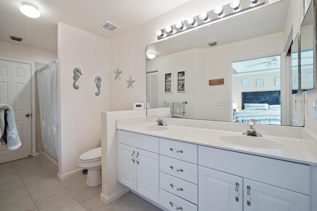 Westwood Lakes - Residential