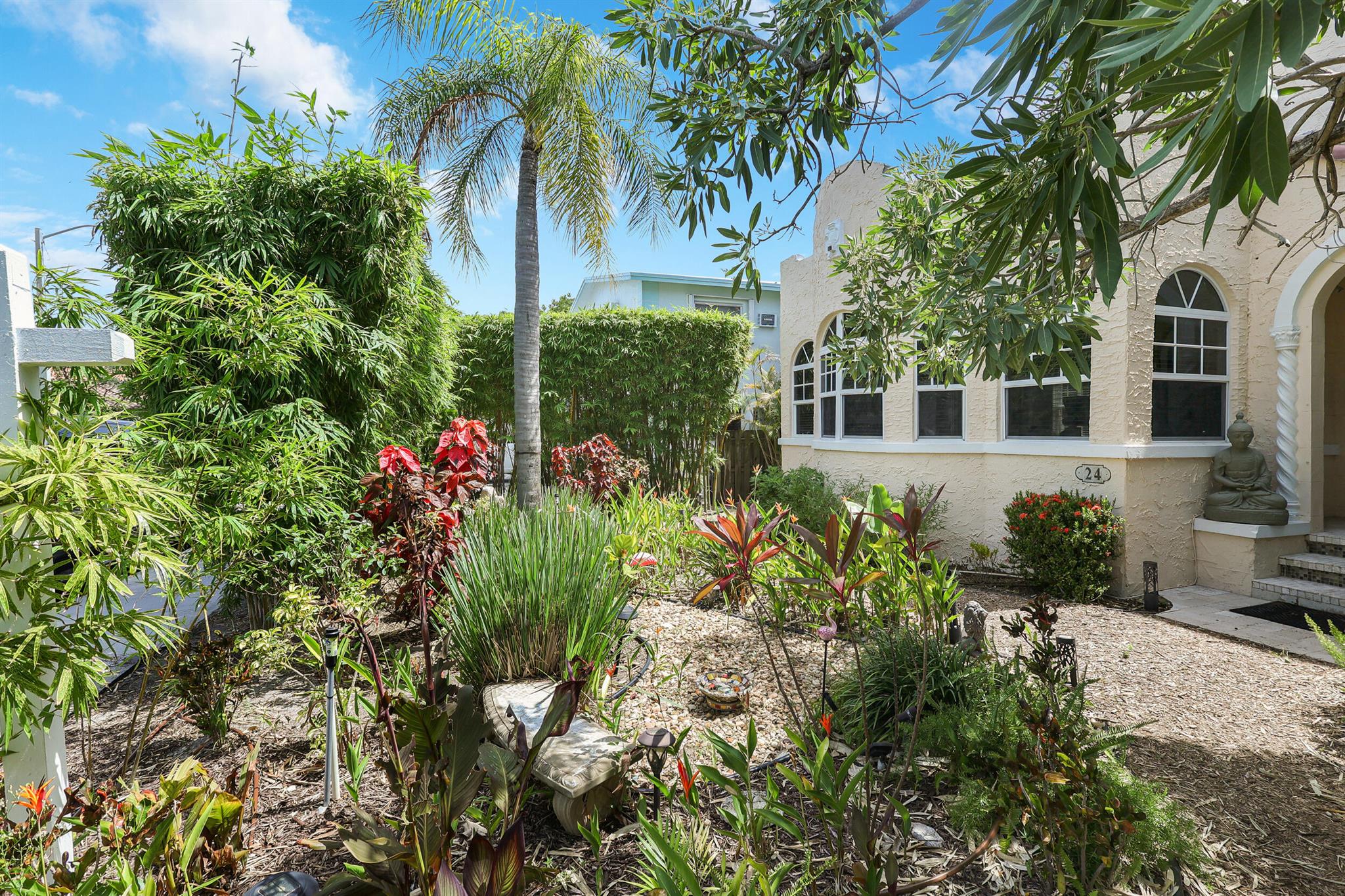 LAKE WORTH TOWN OF - Residential