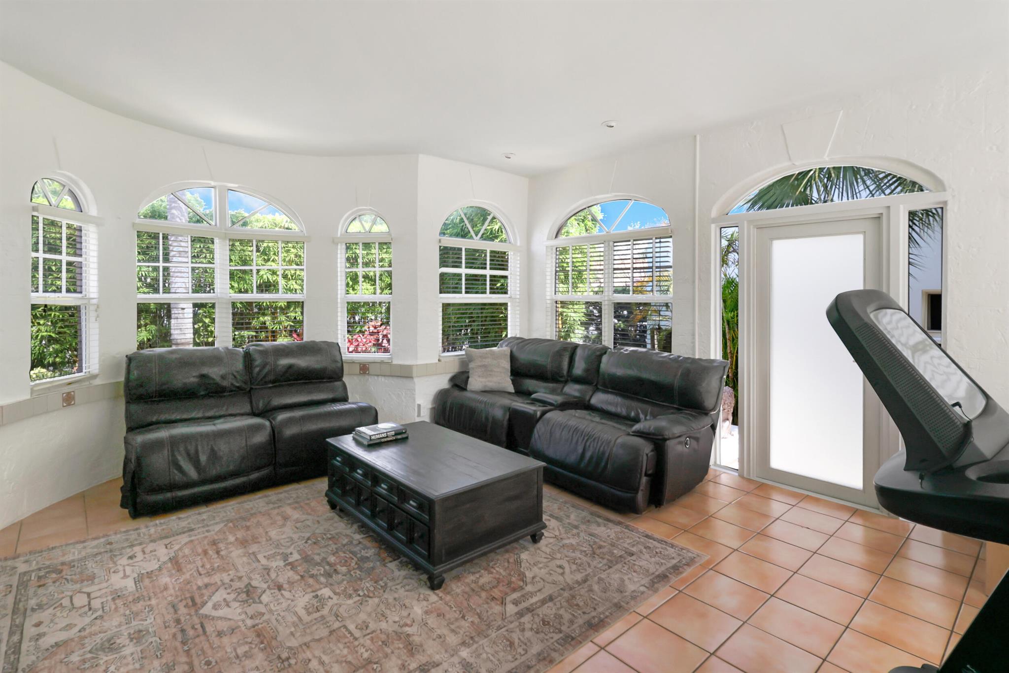 LAKE WORTH TOWN OF - Residential