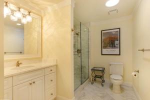 RIVERSIDE ON THE LOXAHATC - Residential