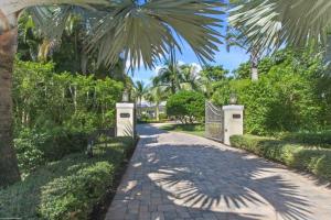 RIVERSIDE ON THE LOXAHATC - Residential