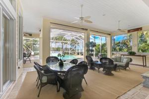 RIVERSIDE ON THE LOXAHATC - Residential