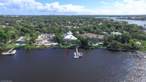 RIVERSIDE ON THE LOXAHATC - Residential