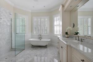 RIVERSIDE ON THE LOXAHATC - Residential