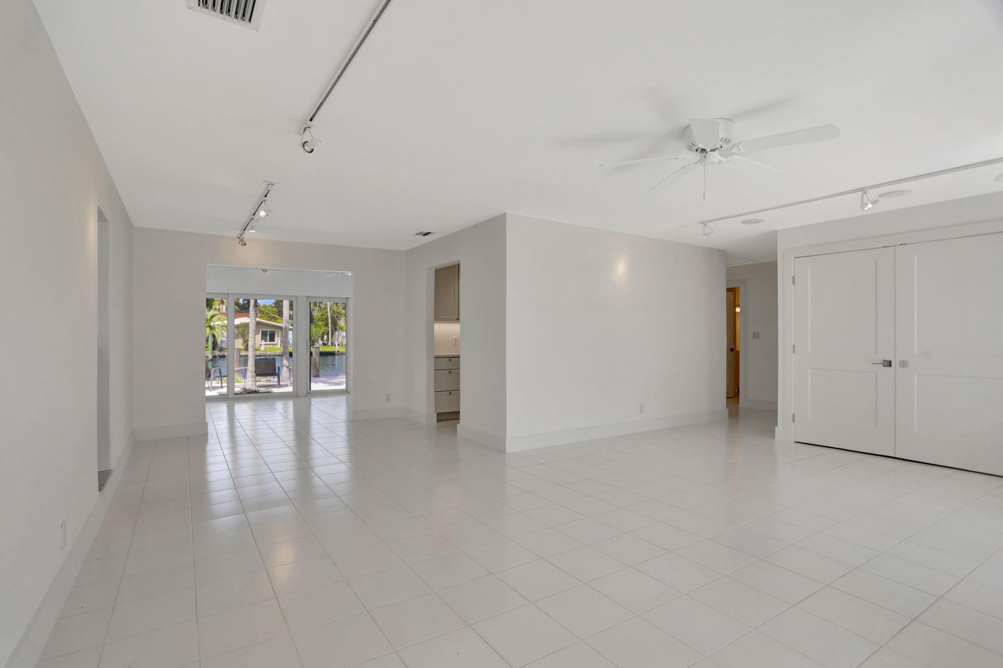 River Vista 22-38 B - Residential