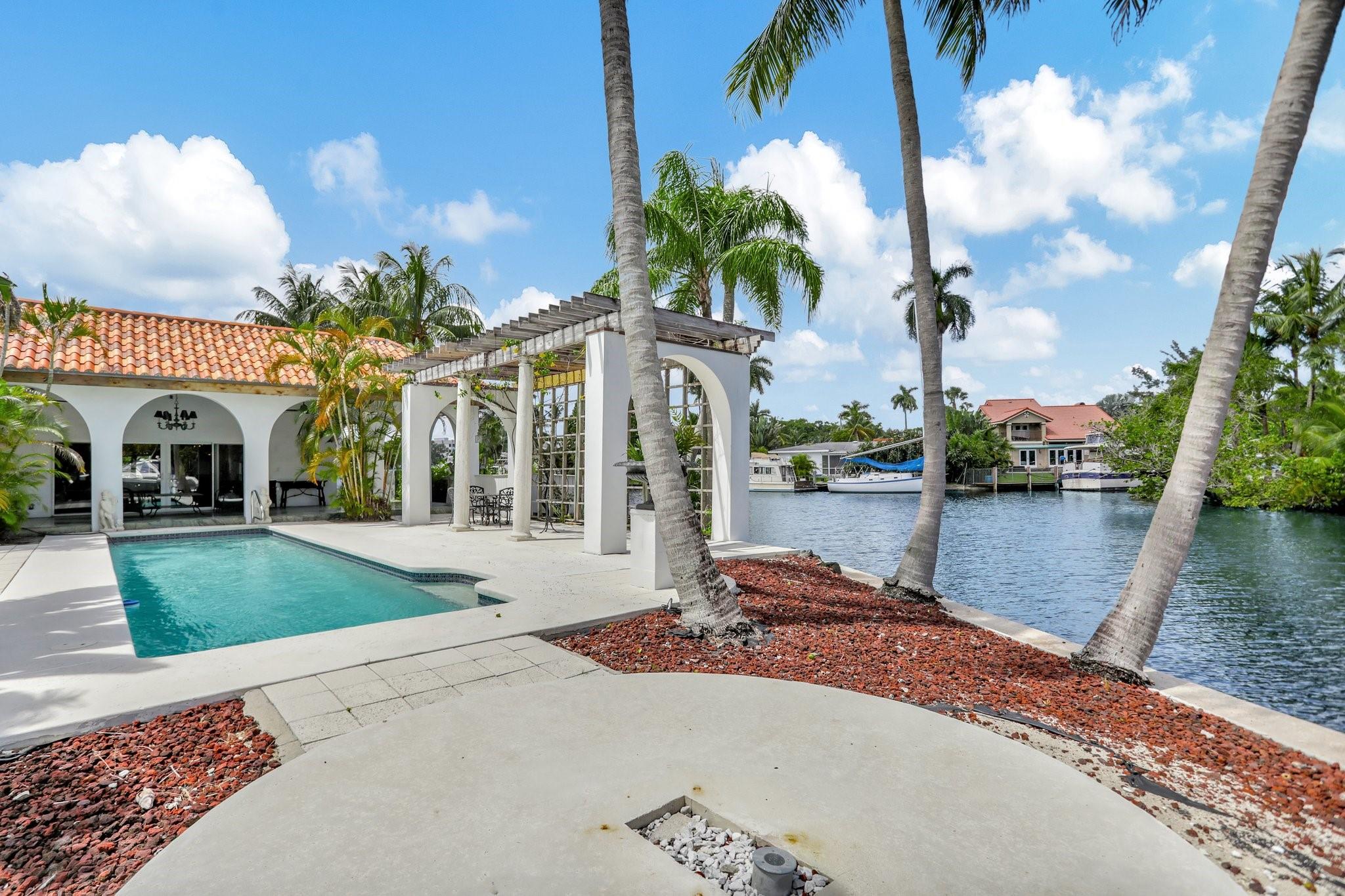 River Vista 22-38 B - Residential