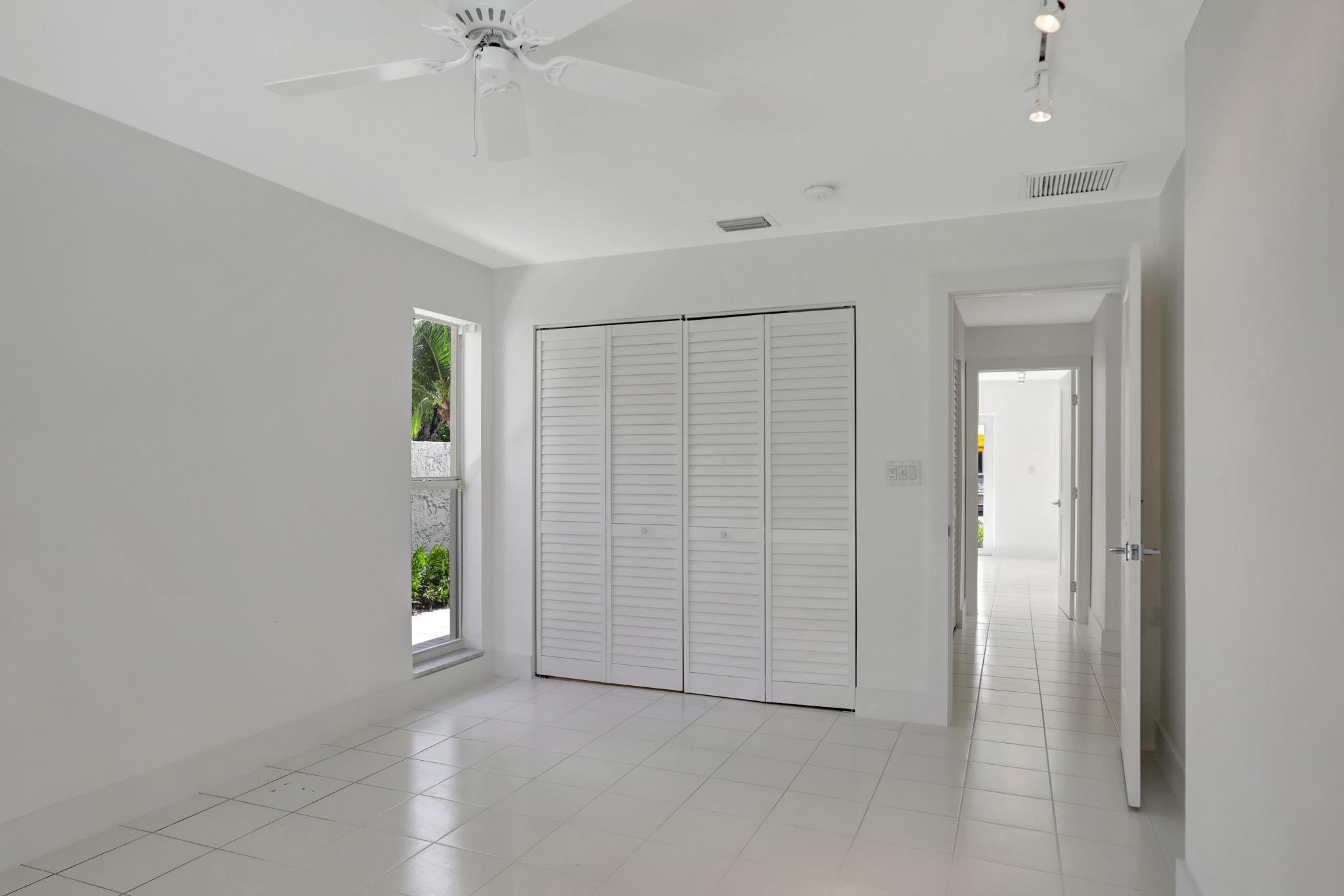 River Vista 22-38 B - Residential