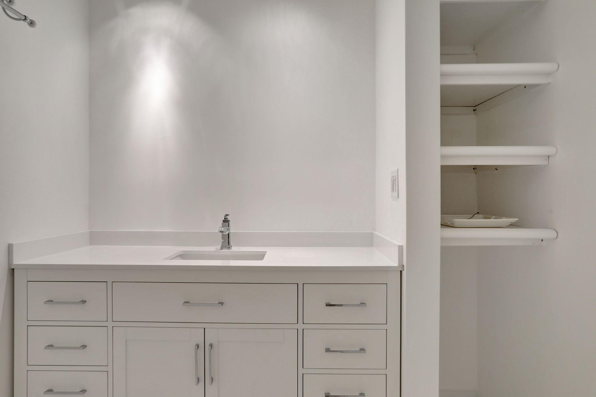 River Vista 22-38 B - Residential