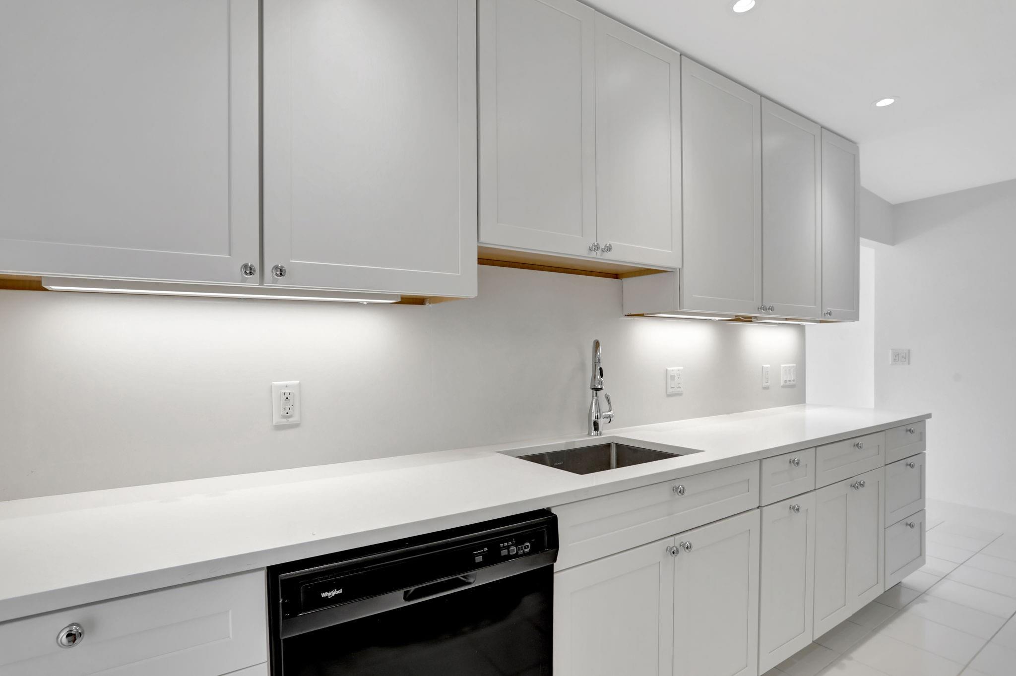 River Vista 22-38 B - Residential