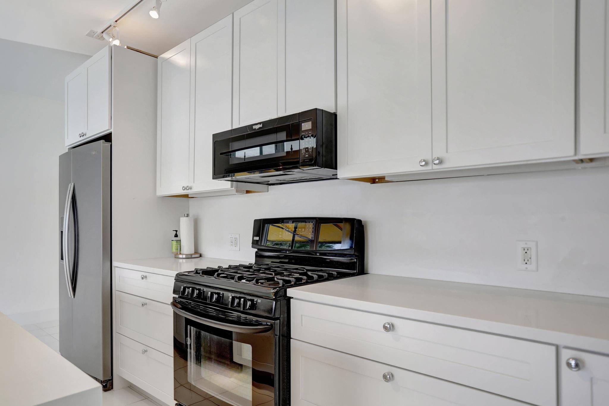 River Vista 22-38 B - Residential