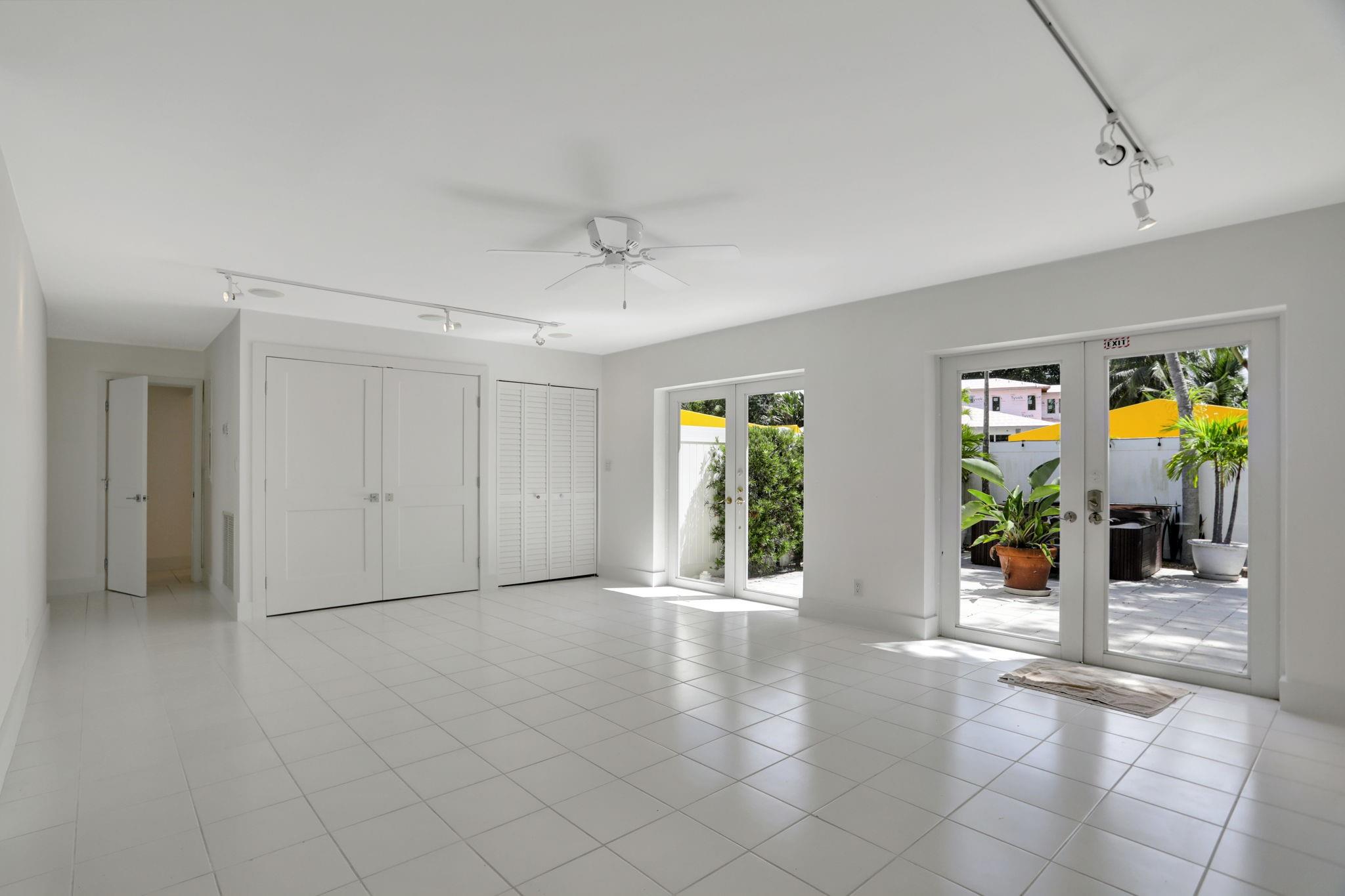 River Vista 22-38 B - Residential