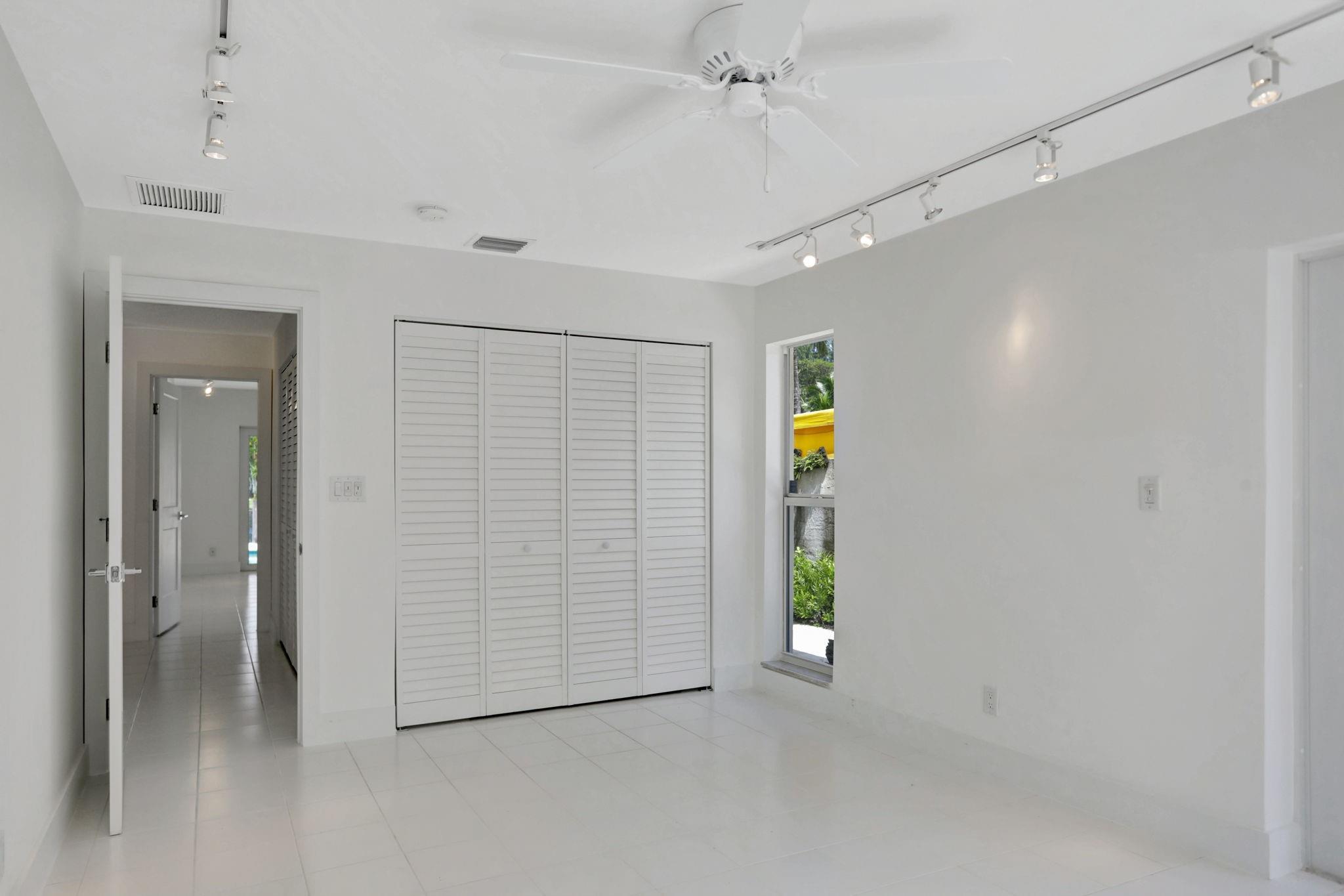 River Vista 22-38 B - Residential