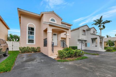 A home in Plantation