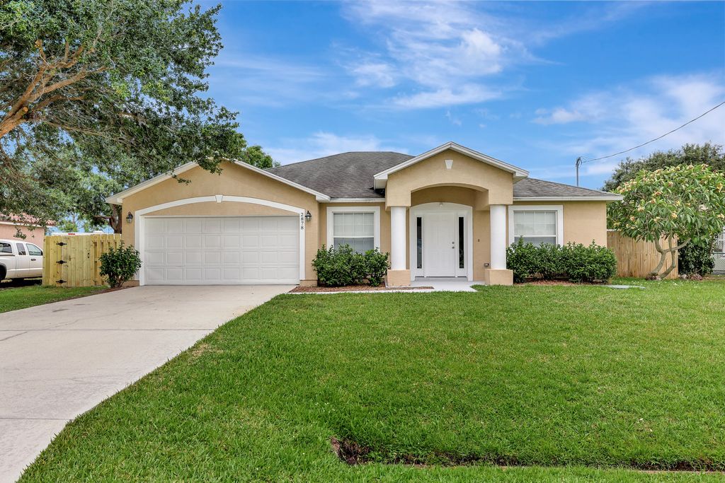 Photo of 2878 SE East Blackwell Drive, Port Saint Lucie, FL 34952 (MLS # R10989072)