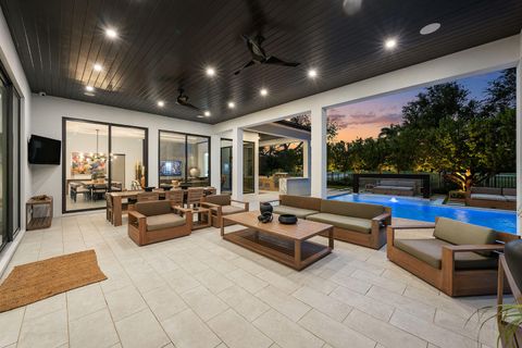 Tiny photo for 117 Thatch Palm Cove, Boca Raton, FL 33432 (MLS # B26004949)
