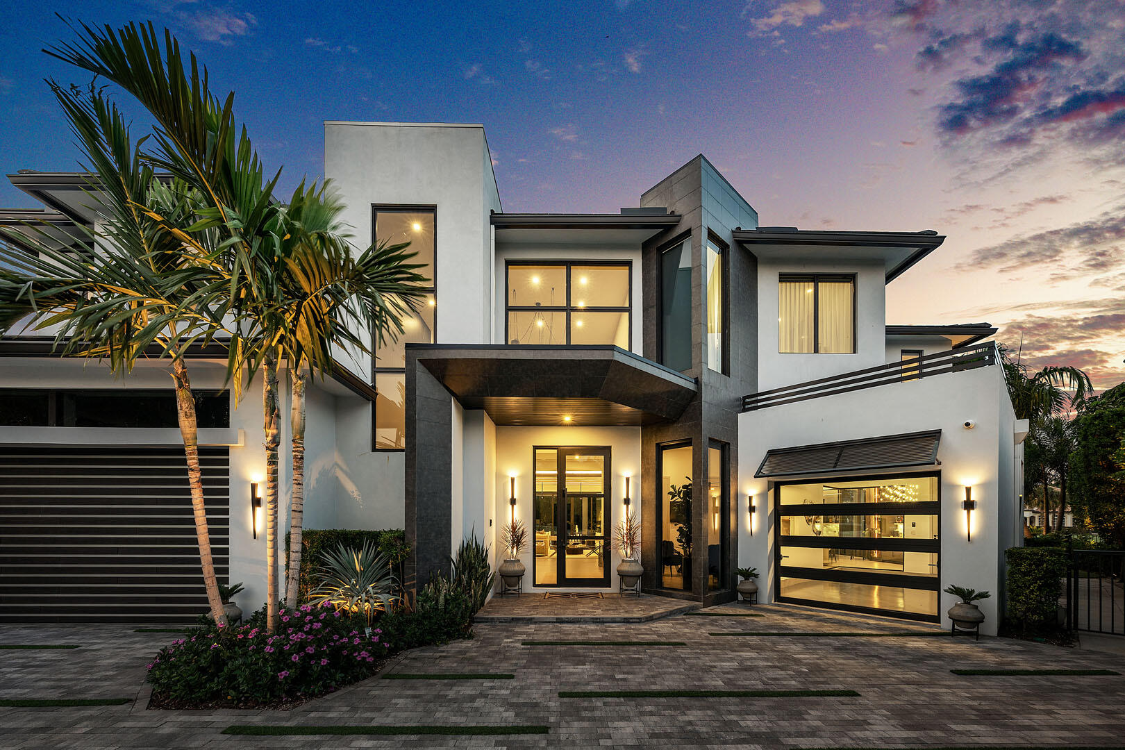 ROYAL PALM YACHT & COUNTRY CLUB - Residential